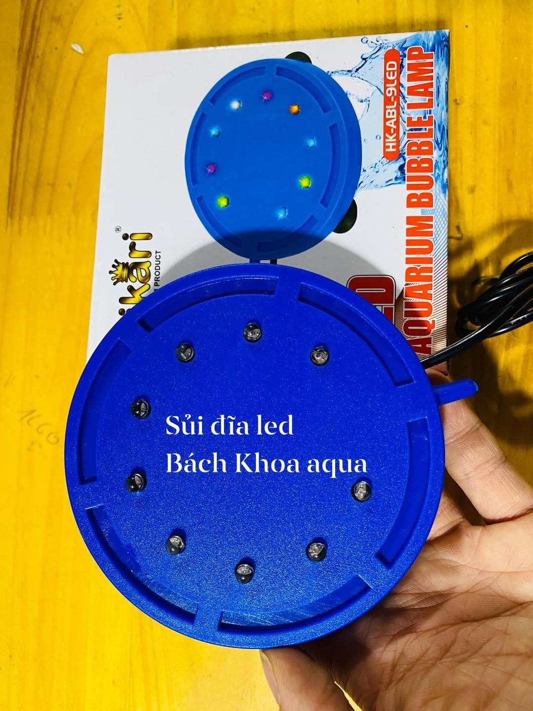 Sủi đĩa kết hợp đèn led Hikari